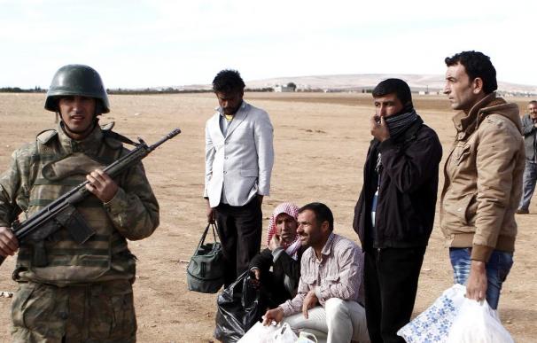 Los kurdos sirios avanzan con el apoyo de "peshmergas" y rebeldes en Kobani