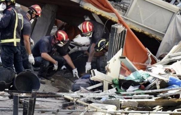 Ya son cinco los cadáveres recuperados del edificio derrumbado en Tenerife
