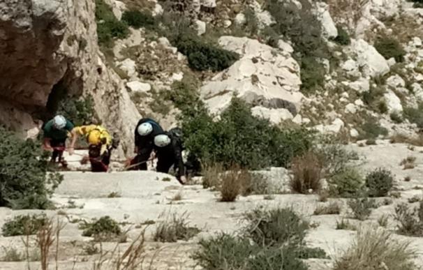 Rescatadas dos parejas de excursionistas en el Peñón de Ifach y la sierra de Bernia