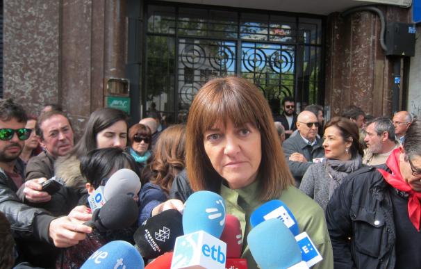 Mendia (PSE) dice que el acercamiento de presos podría contribuir a "una convivencia en paz en el País Vasco"