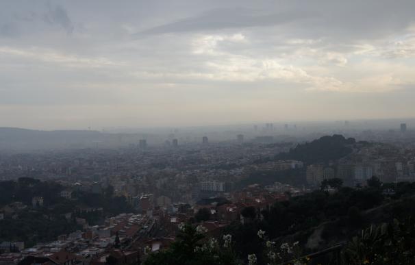 El 95% de barceloneses respiran un aire más contaminado del recomendado por la OMS