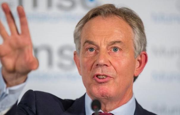 Tony Blair vuelve a la política