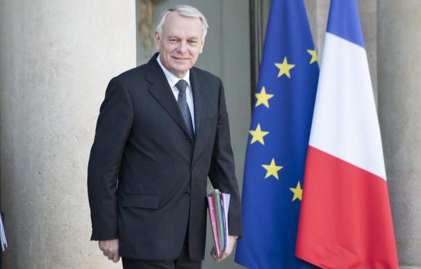 Francia subirá el IVA y reducirá 10.000 millones de euros de gasto público