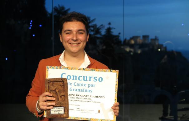 Tomás García gana el Concurso Talento Flamenco de Cante por Granaínas 2017