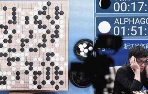 AlphaGo de Google se impone 3-0 en el duelo hombre-máquina