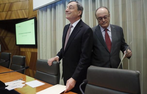 Mario Draghi durante su intervención en el Banco de España