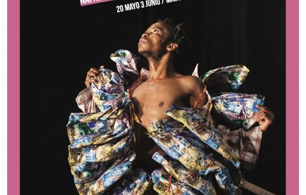 El coreógrafo congoleño Faustin Linyekula presenta su espectáculo dentro del Festival DNA