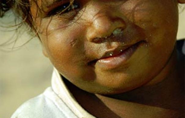 Los niños indios seropositivos sufren una fuerte discriminación (imagen de archivo)
