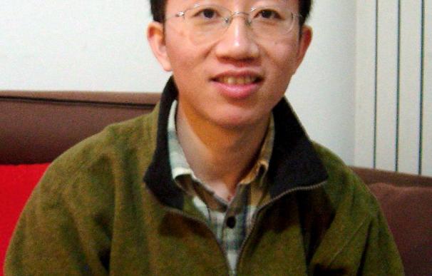 Piden la liberación del activista Hu Jia defensor de enfermos de sida por deterioro de su salud