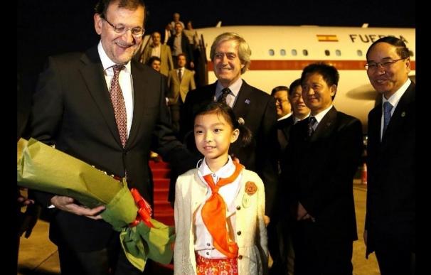 Rajoy viajará a China en busca de oportunidades para empresas españolas de infraestructuras en la Nueva Ruta de la Seda
