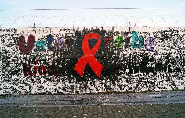 Las nuevas terapias antirretrovirales mejoran en 10 años la esperanza de vida de los pacientes con VIH en la UE