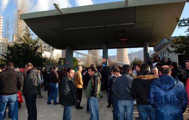 Jornadas de huelgas contra las medidas para reducir gastos públicos en Grecia