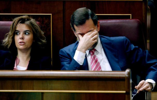 Rajoy pide a Zapatero que actúe ya ante las similitudes de España con Grecia