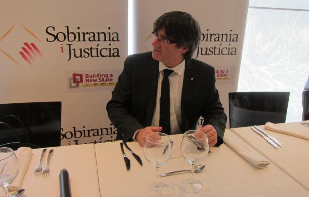 Puigdemont ve "impecable" la compra de urnas y recuerda que Andalucía hizo lo mismo