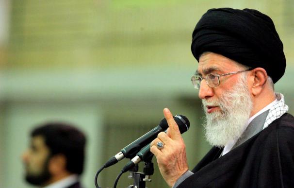 Jamenei acusa a Estados Unidos de ser una amenaza para la Humanidad