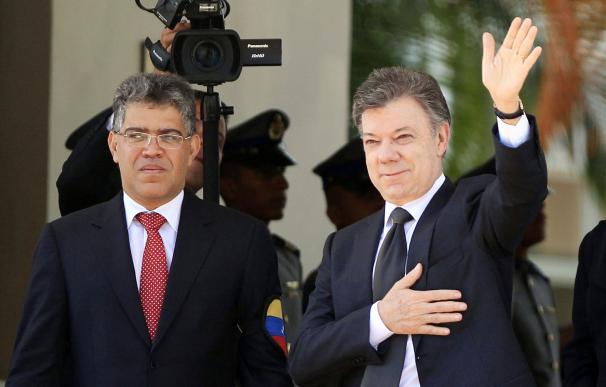 Juan Manuel Santos estuvo en el adiós a Hugo Chávez
