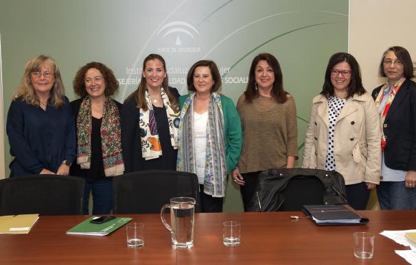 Andalucía pone en marcha nuevos servicios de atención psicológica para atender otras formas de violencia de género