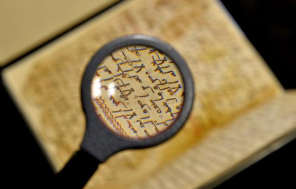 Una Biblia disfrazada de Corán deja a la vista los prejuicios que existen sobre el islam