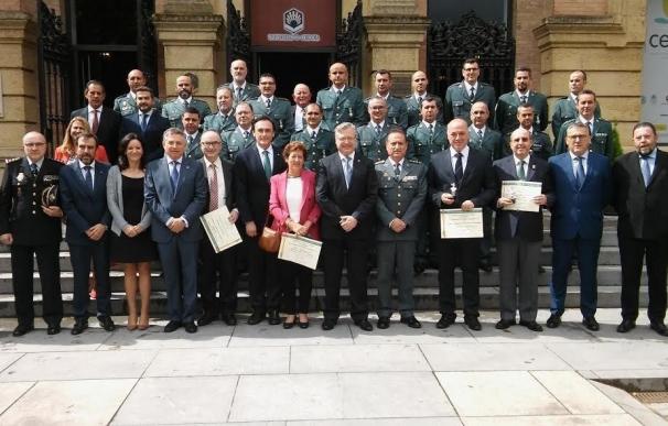 La Guardia Civil conmemora su 173º aniversario y distingue a la Diputación y otras instituciones