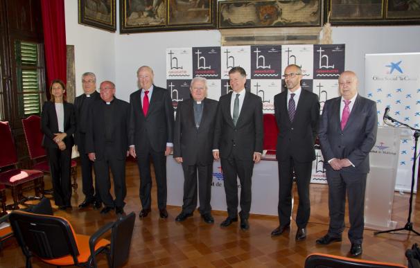 El Obispado de Mallorca y 'la Caixa' acuerdan colaborar en el Año Llull y la organización de un concierto en la Catedral