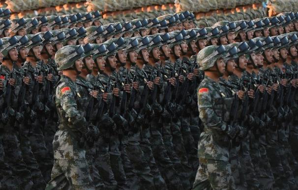 Soldados chinos durante un desfile en la Plaza de Tiananmen en Beijing, el 3 de septiembre de 2015