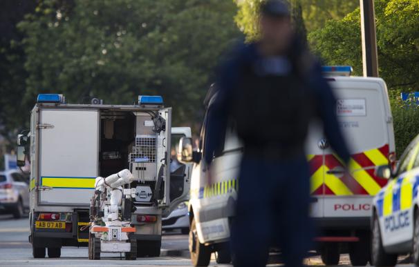 La Policía de Manchester busca a una segunda bomba para evitar otro ataque