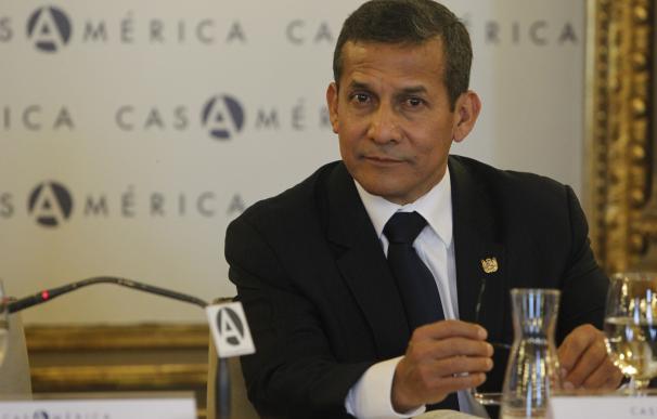 Humala cuestiona a los candidatos presidenciales que ofrecen "cambios profundos" sin propuestas realistas