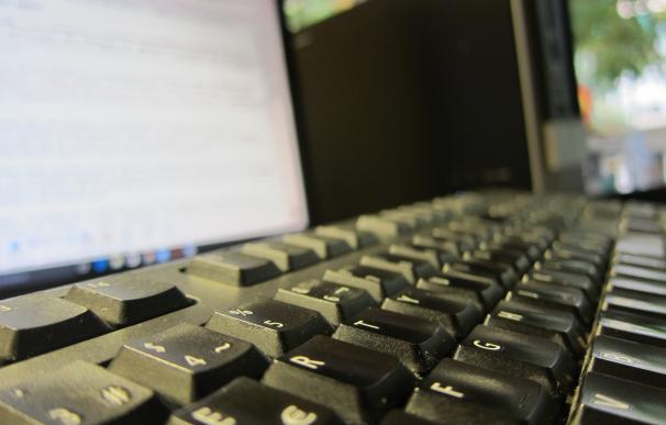 Los ordenadores de la AGE siguen en alerta y cuentan con un programa que neutraliza el ciberataque, según CSIF