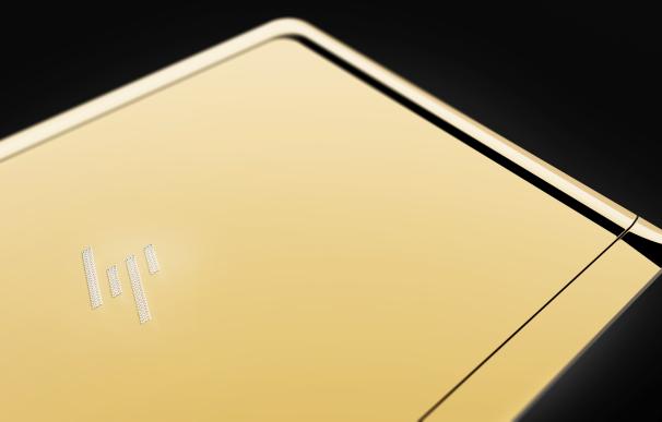 HP presenta dos portátiles en edición limitada recubiertos en oro y con diamantes