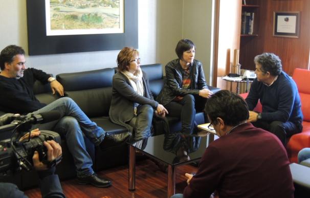 Polémica entre el alcalde de Pontevedra y el PP por la visita de la portavoz nacional del BNG al Ayuntamiento