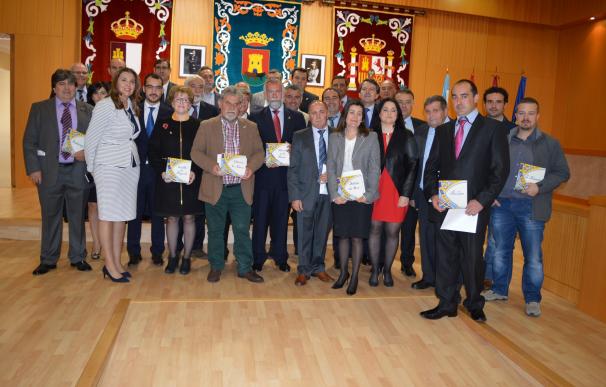 Alcaldes de las antiguas Tierras de Talavera firman una carta de compromisos conjuntos en el Pleno comarcal de Mondas