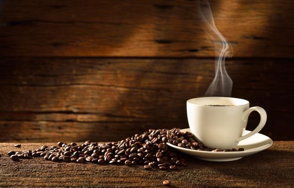 Investigadores descubren que consumir más de tres tazas de café al día reduce en un 53% el riesgo de cáncer de próstata