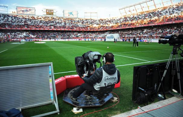La Liga ha vendido derechos televisivos por casi 3.000 millones de euros