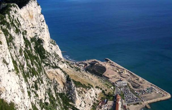 El exministro Piqué insta al Gobierno a negociar sobre Gibraltar desde la posición de fortaleza que brinda el Brexit