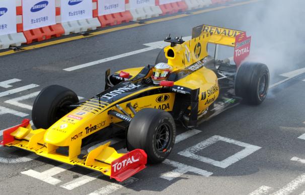 (FILES) A October 3, 2010 file photo shows Renault