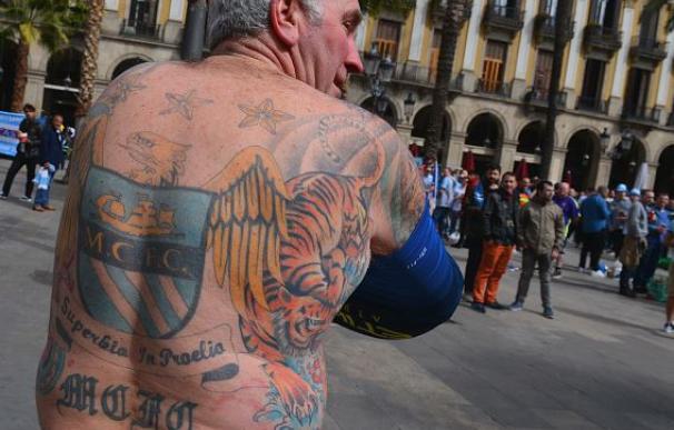 El Manchester City, dispuesto a pagar la eliminación de los tatuajes de sus fans / Getty Images.