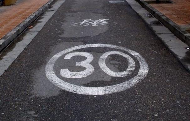 Tres de cada diez españoles descarta la bicicleta como transporte por peligrosa o por falta de tiempo