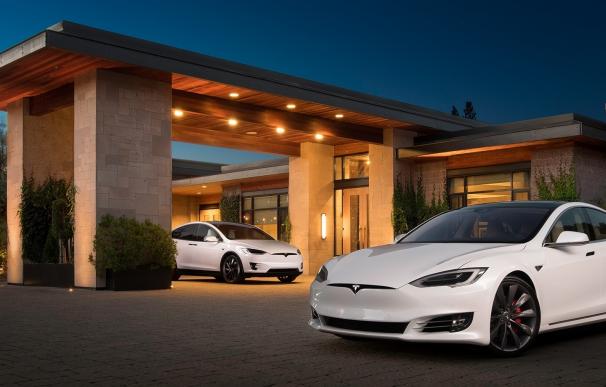 Tesla eleva un 17% las pérdidas trimestrales, pero duplica ingresos y eleva un 64% la producción