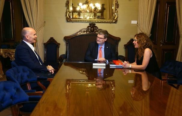 El alcalde de Bilbao se reúne con el embajador de Australia para avanzar en "campos de interés" comunes