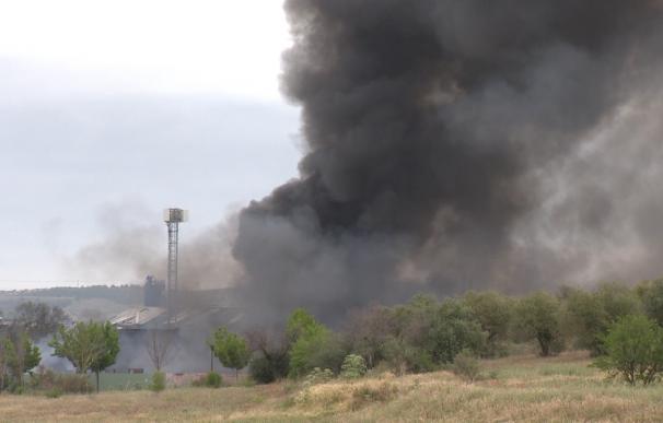 Un total de 39 personas son atendidas en centros sanitarios por el incendio de Arganda y 7 siguen ingresadas