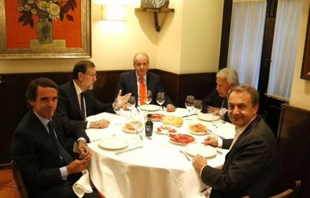 Cena del Rey Juan Carlos con Felipe González, José Luis Rodríguez Zapatero, Mariano Rajoy y José María Aznar