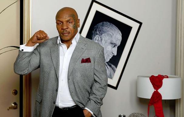 K.O. a Mike Tyson: un patinete eléctrico tumba al legendario exboxeador / Getty Images.
