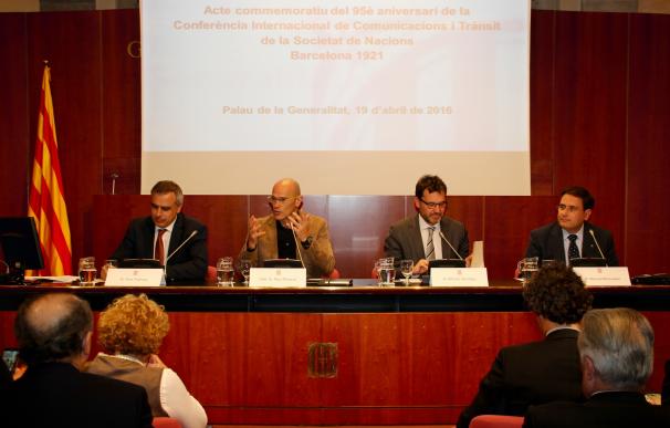 Romeva defiende que Cataluña tenga "voz propia" en los debates internacionales