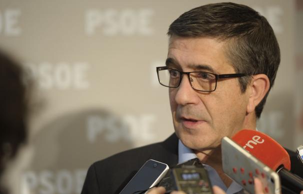 López cree que no hay crisis de liderazgo en el PSOE y califica de "lamentable el espectáculo público" que se da