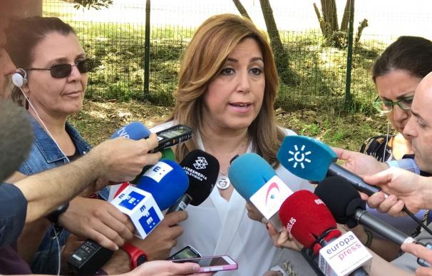 Susana Díaz afirma que Andalucía "lidera la bajada del paro", con un "buen dato que anima a seguir trabajando"