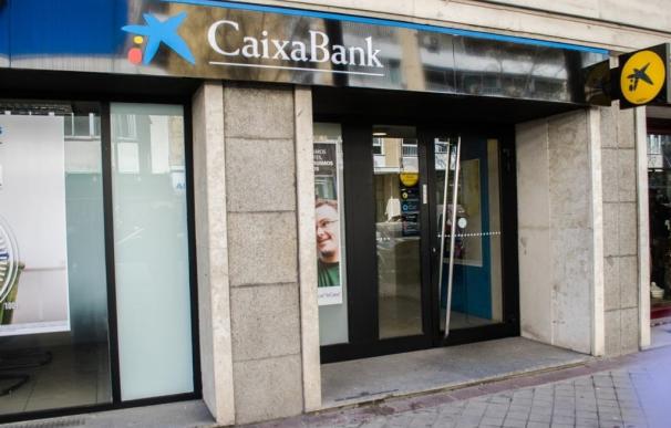 CaixaBank y sindicatos acuerdan hasta 484 bajas voluntarias