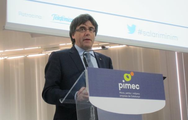 Puigdemont dialogará con los agentes sociales para aumentar el salario mínimo