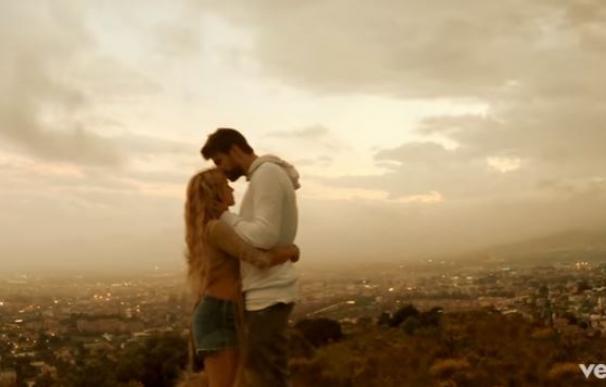 Shakira estrena por fin su vídeo 'Me enamoré' con Piqué de protagonista