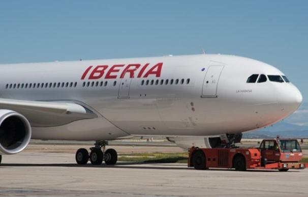 Iberia ofrece en temporada de verano 1,2 millones de asientos en aeropuertos andaluces, 55.000 más que en 2015