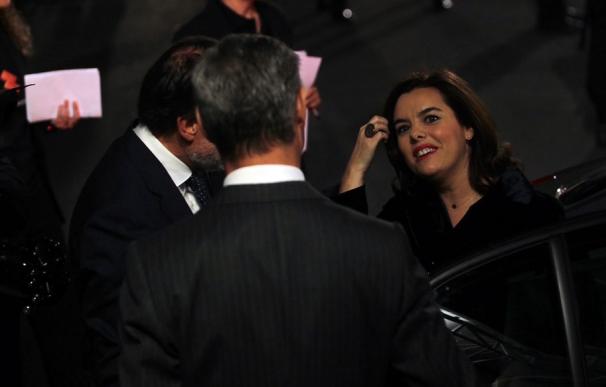 Soraya Sáenz de Santamaría a su llegada al debate de Atresmedia (Foto: José González)
